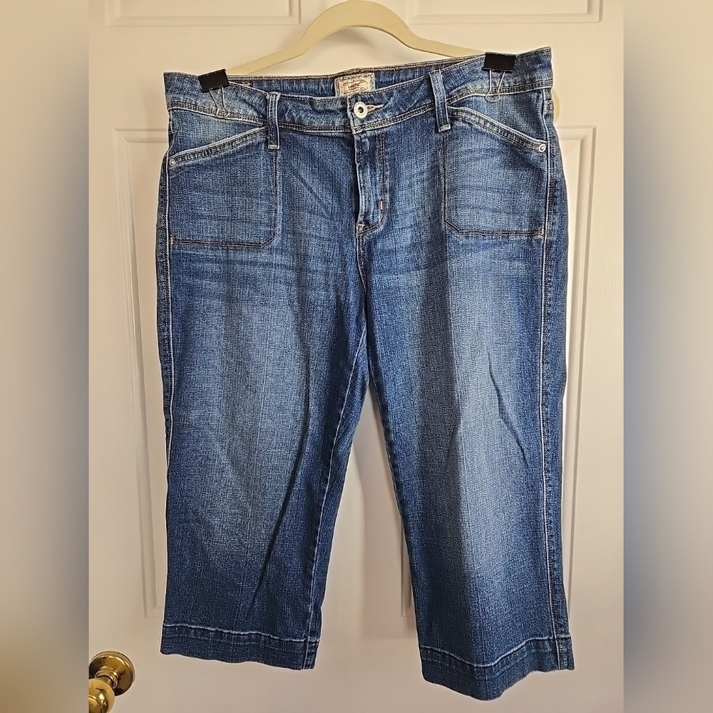 Levis Womens 545 Capri Jeans Size 12